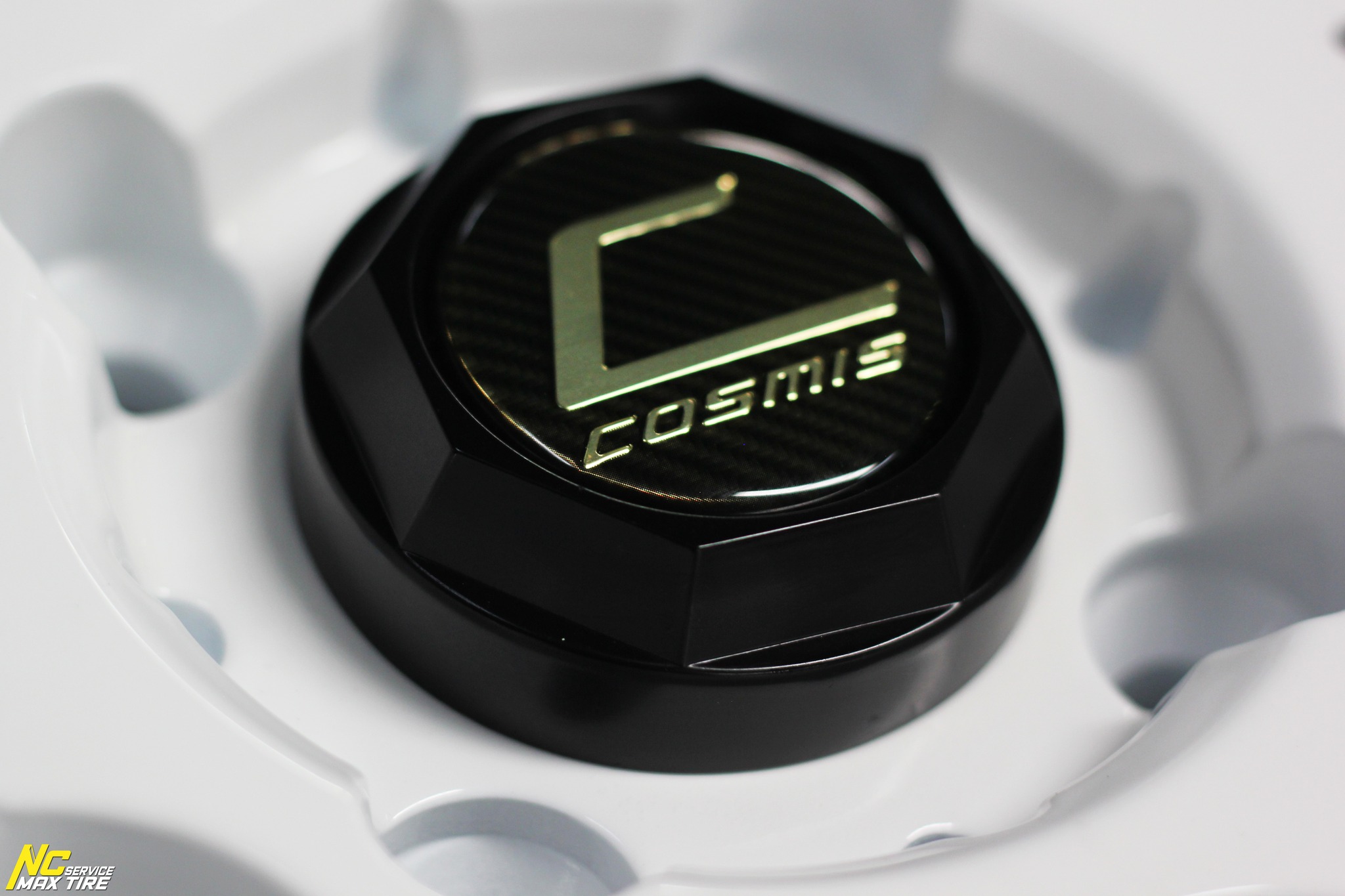 ล้อแม็กขอบ15 / Cosmis / Type-R Revolution / 15x7.0 4H100 ET35 / ล้อแม็กสีขาวทั้งวง+เพลท / ล้อแม็กสี Custom Color / ล้อแม็กสำหรับรถเก๋ง / ล้อแม็กสวยๆ / NC