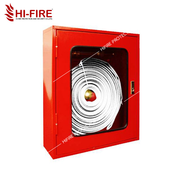 ชุดตู้เก็บสายส่งน้ำดับเพลิง พร้อมสายส่งน้ำและข้อต่อ ชนิดสายเดี่ยว Fire Hose Cabinet สาย Yamato สีขาว 2.5 x 20 เมตร