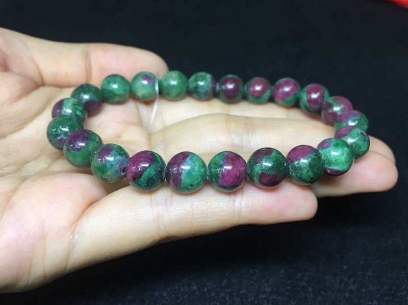 Ruby Fuchsite รูบี้ฟัชไซต์ (หินหายาก)