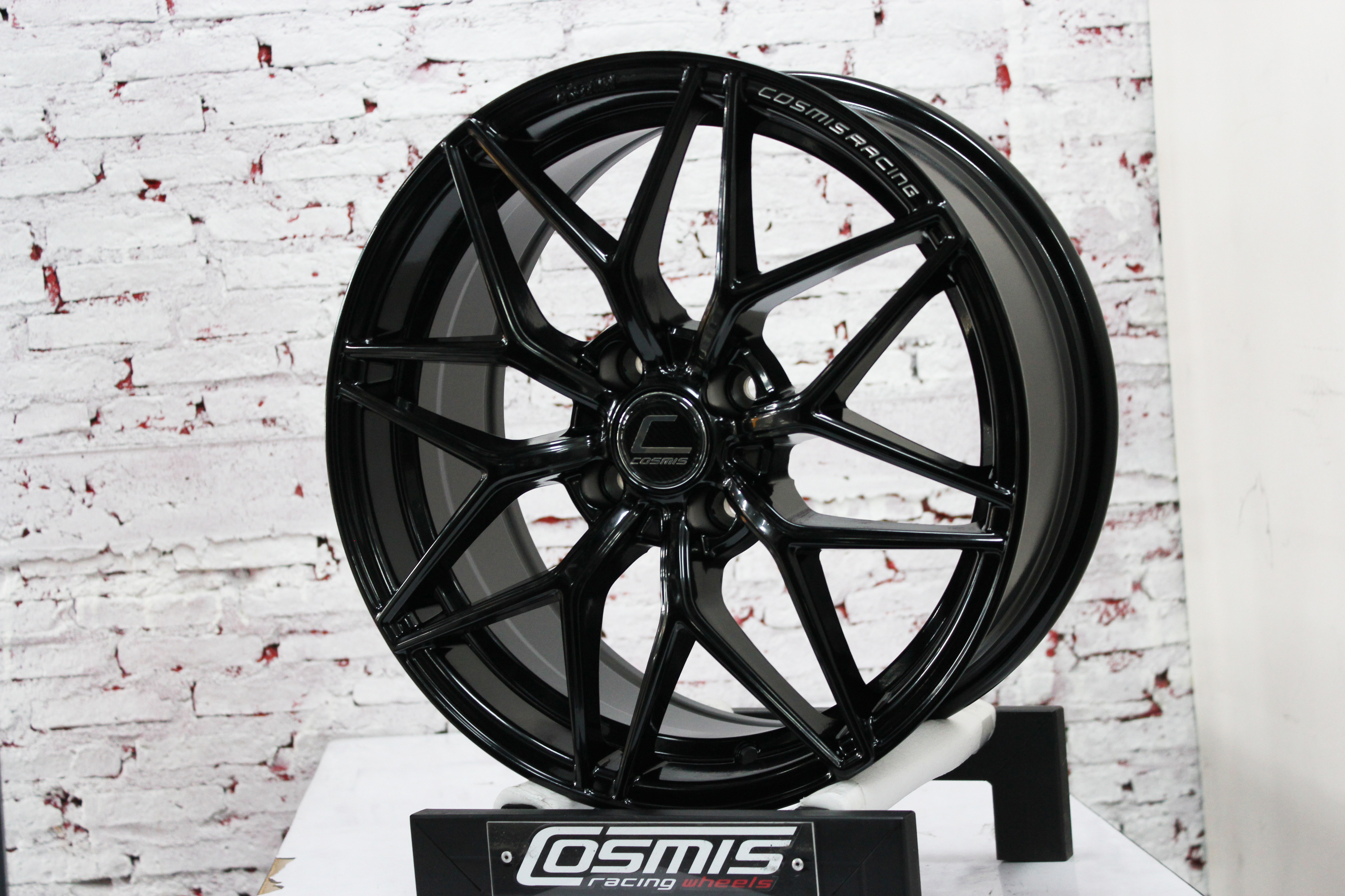 ล้อแม็กขอบ16 COSMIS PV-2 สีดำทั้งวง cncข้างก้าน สำหรับรถเก๋ง (ราคาต่อวง)