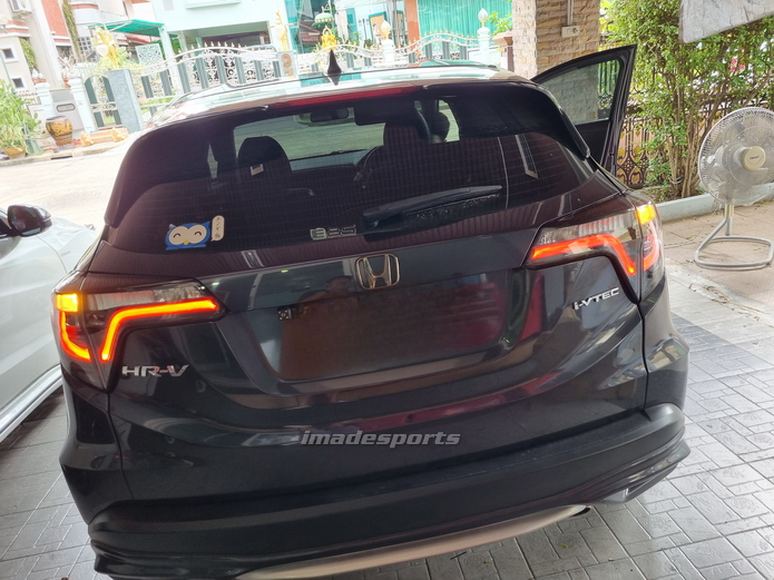 โคมไฟท้าย HRV S-Black Edition STYLE (White)