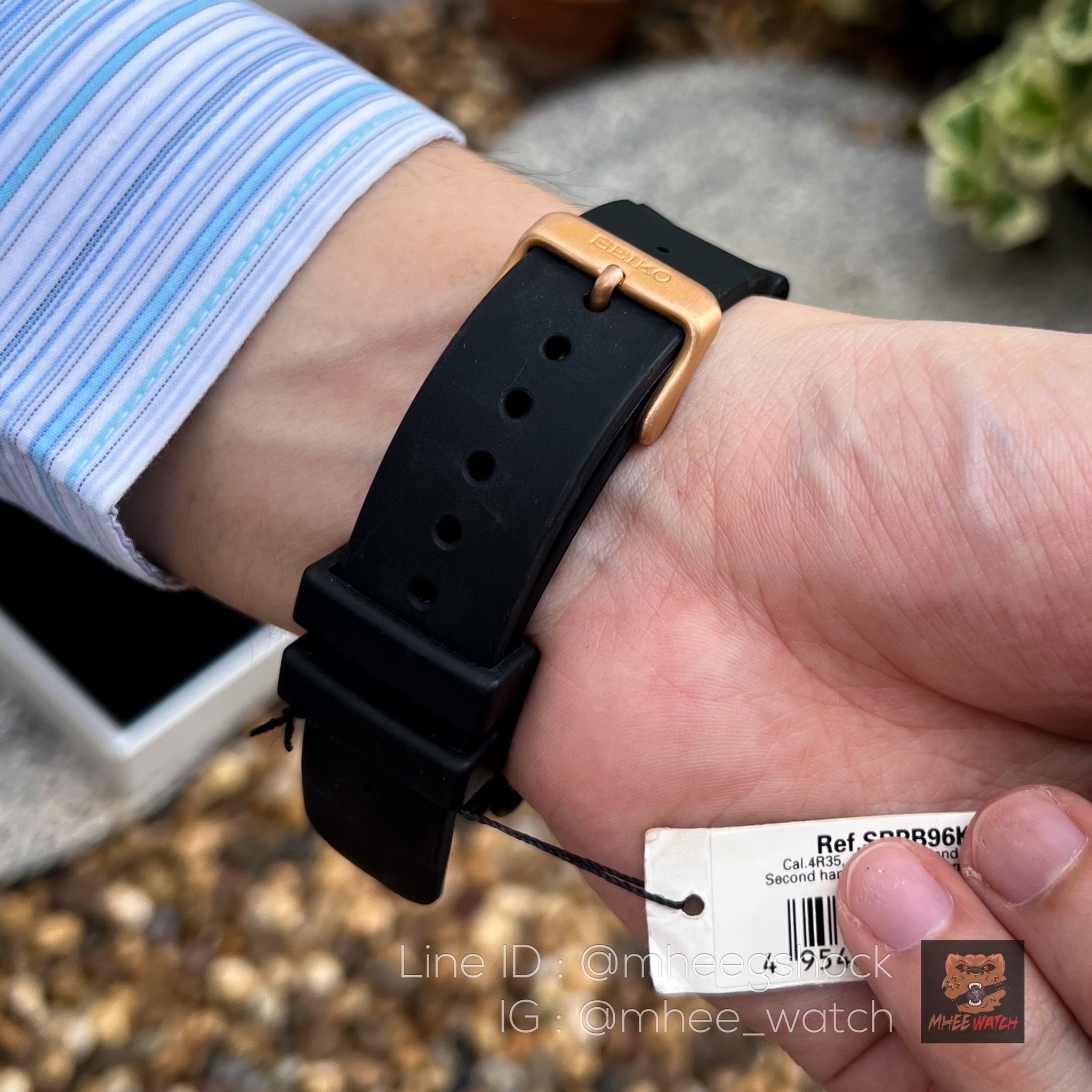 Seiko 5 Sport Navy blue Rosegold Automatic Very Rare item discontinued SRPB96K1