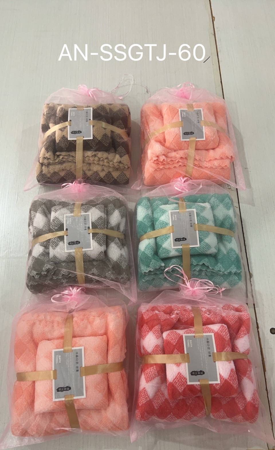 ผ้าเช็ดตัว+ผ้าเช็ดผม 1 เซ็ต 2 ชิ้น โหลละ