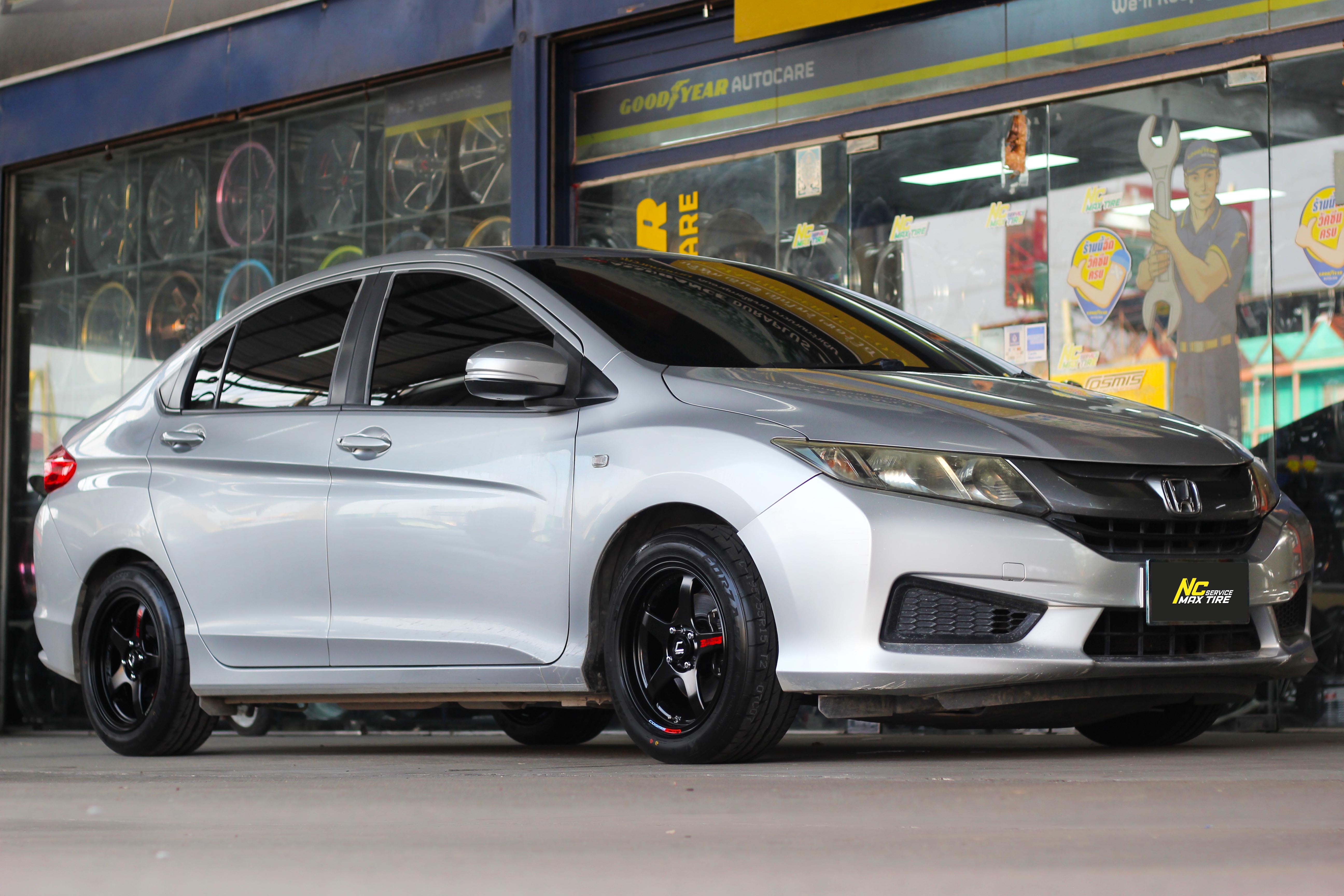 Honda City / ล้อแม็กขอบ15 / Cosmis / Estremo 10TH Anniversary / 15x7.0 4H100 ET35 / ล้อแม็กสีดำด้านทั้งวง+เพลท / ล้อแม็กสำหรับรถเก๋ง City Car , Eco Car / ล้อแม็กสวยๆ / NC