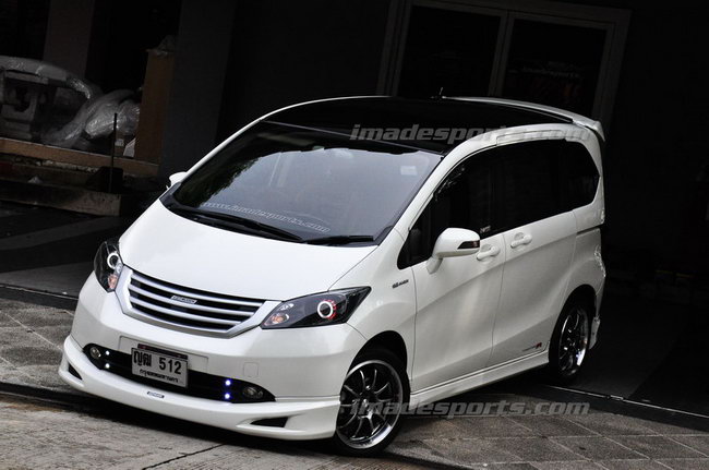 ชุดแต่ง Mugen FREED สำหรับรุ่นปี 2010-2012