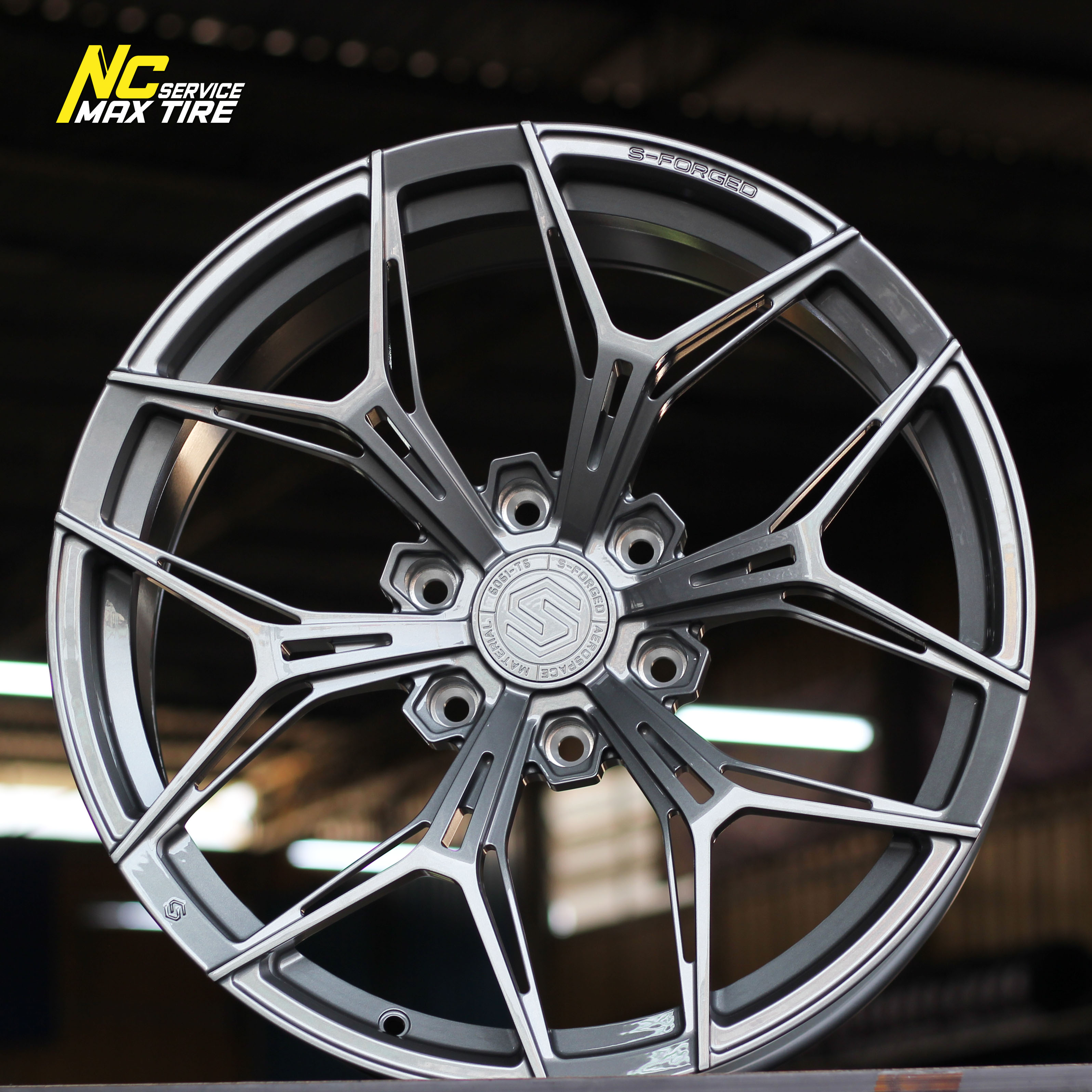 ล้อแม็กฟอร์จขอบ20 / S-Forged / สำหรับ SUV PPV และ กระบะตัวสูง / 20x9.0 6H139.7 ET15 / สีเทากัล / ราคารวม4วง / NCmaxtire