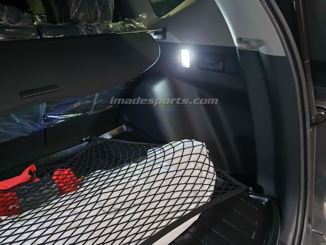 ชุดหลอดไฟขาวห้องสัมภาระหลัง