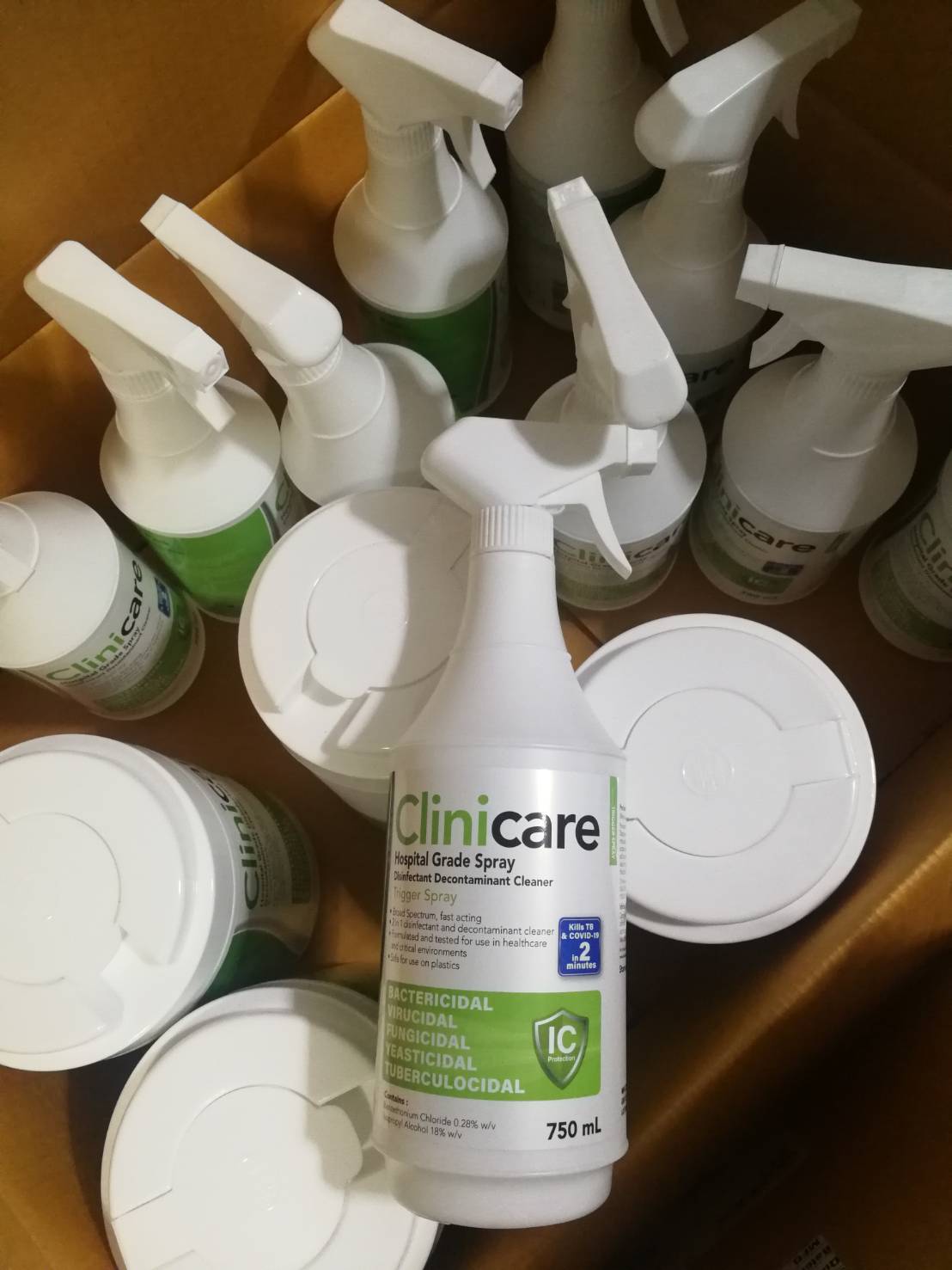 Clinicare Ultra Disinfectant Spay ขนาดบรรจุ 750 ML ของแท้ 100%