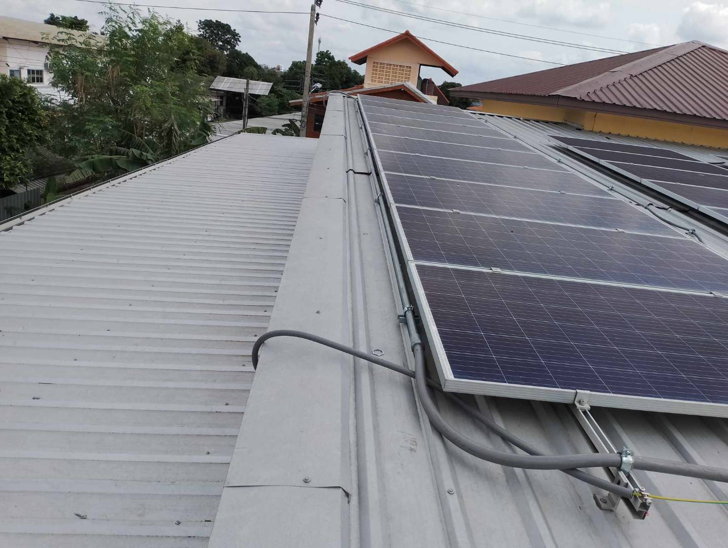 จำหน่าย-ออกแบบ-ติดตั้งพร้อมขออนุญาตเชื่องโยงการไฟฟ้า ดูแลรักษา ครบวงจร บ้าน ออฟฟิศ โกดัง อาคาร โรงงาน