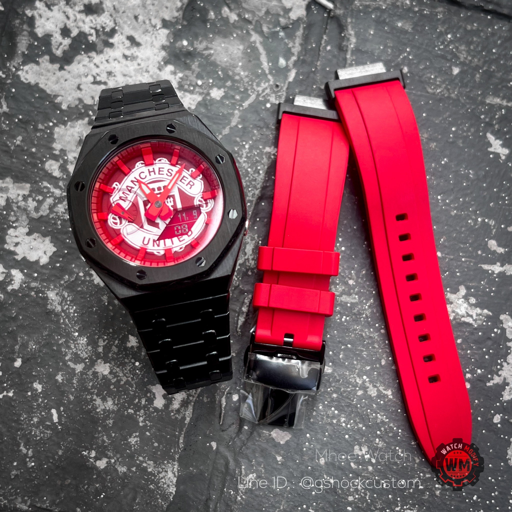 G-SHOCK Custom Manchester United Black Steel & Red Set