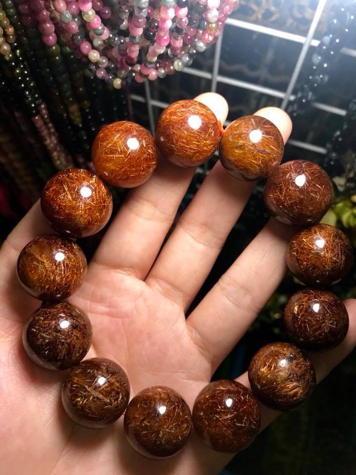 ไหมจักรพรรดิ์ 20 mm 9,999 บาท