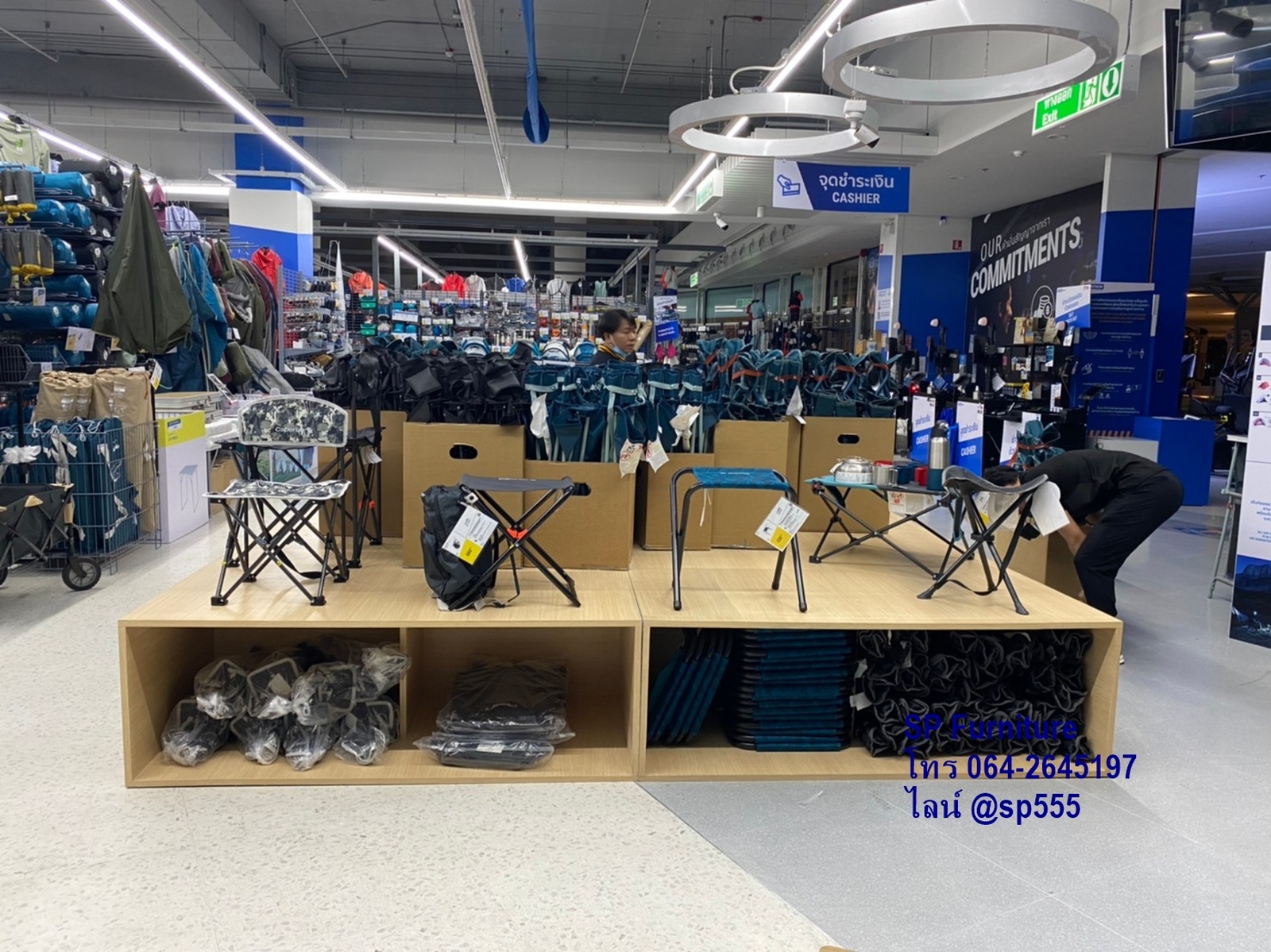 ชั้นโชว์สินค้า (Decathlon สาขา โคราช)