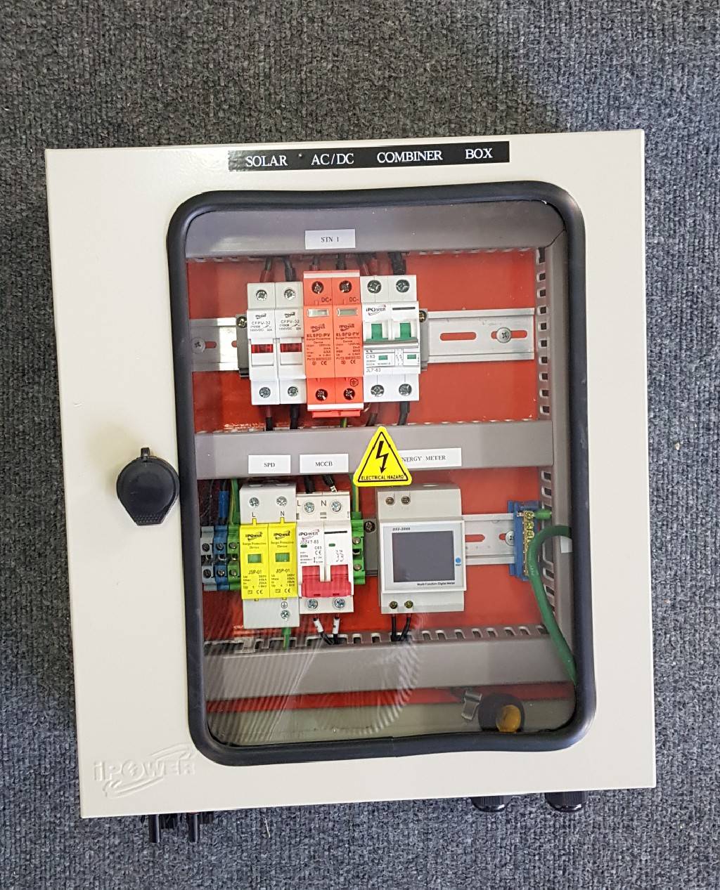 ตู้ไฟโซล่าเซลล์ คอมบายเนอร์บล็อค AC/DC ออนกริด 1 สตริง เพิ่มมิเตอร์ kwh.ดูสะสมการผลิตไฟ ชิ้น 2020-10-29 11:00:25 2023-12-01 14:40:22