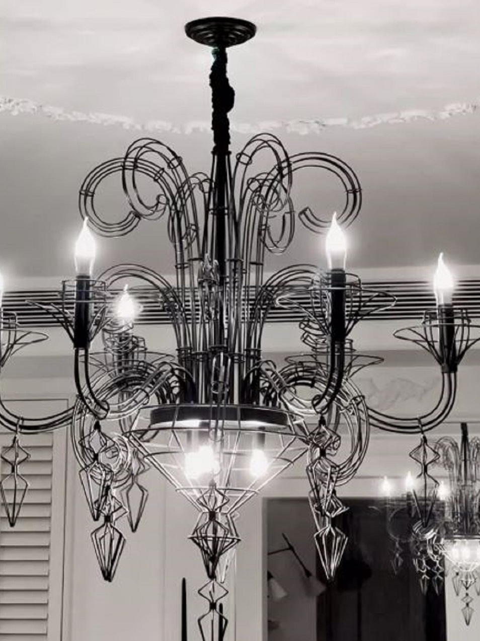 CT238A309 SOTMIA โคมไฟระย้า โคมไฟโมเดิร์นสีดำ Chandelier Lighting โถงบรรได โต๊ะทานอาหาร