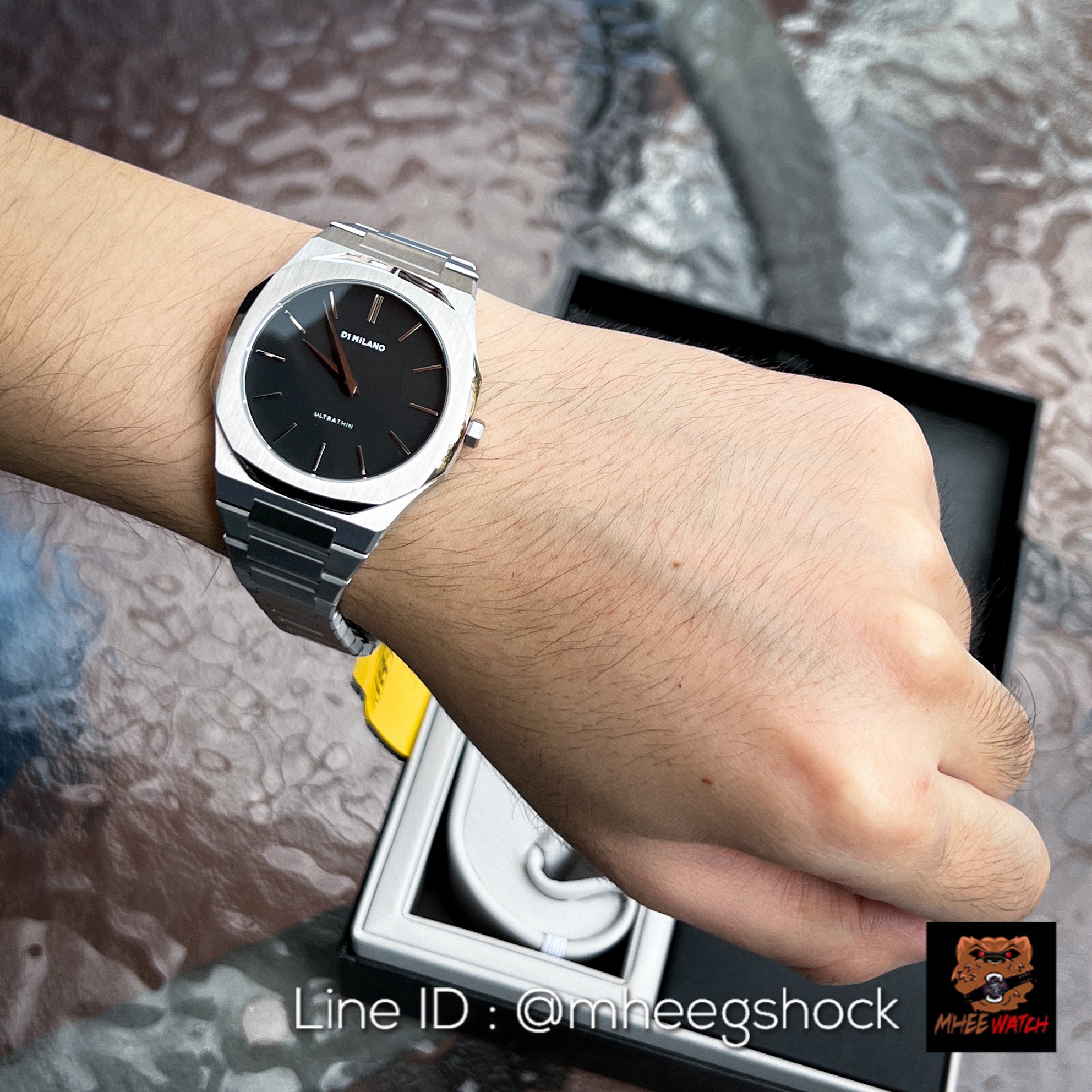 D1 Milano รุ่น ULTRA THIN บางเฉียบในสไตล์AP