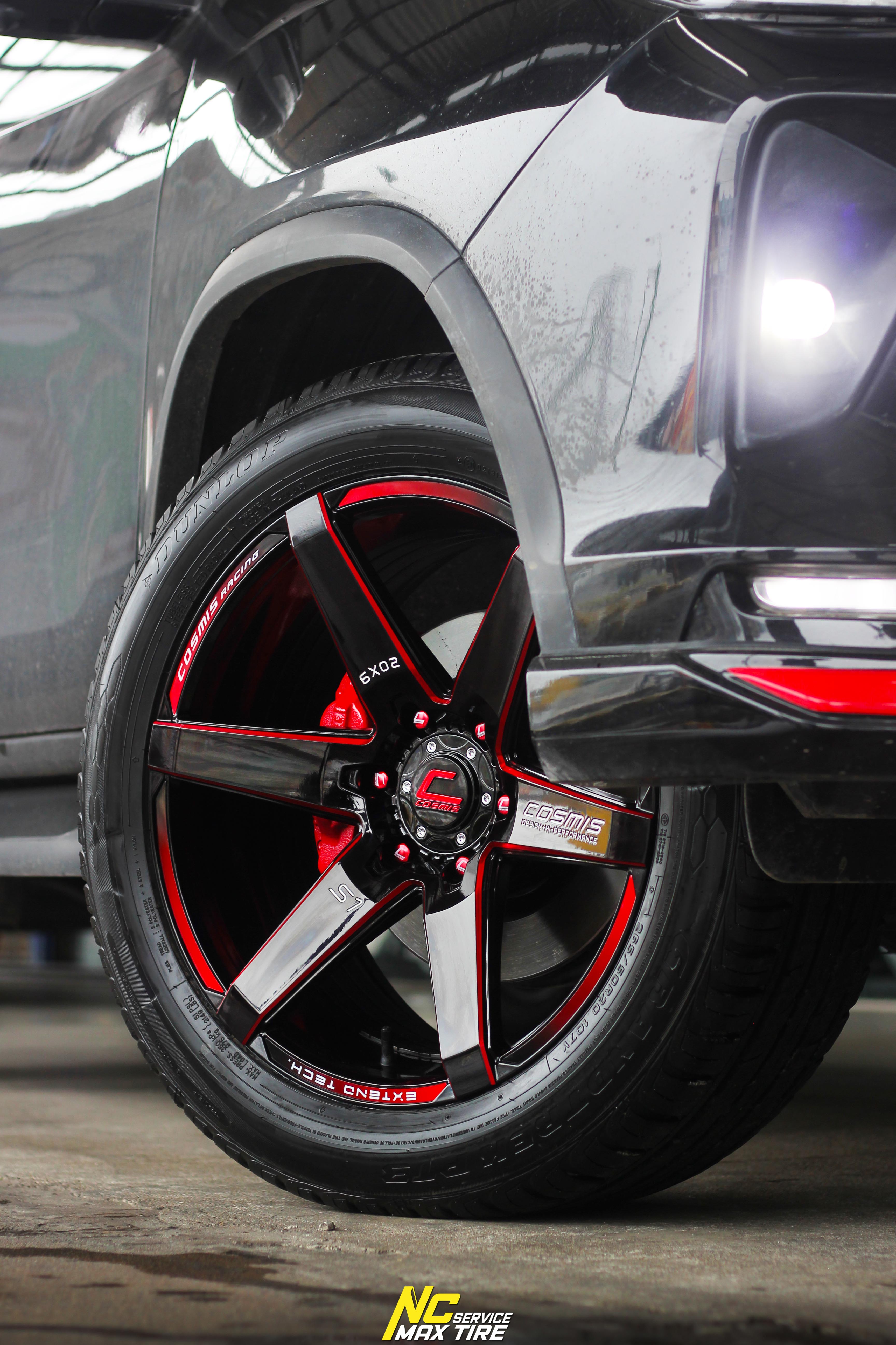 TOYOTA FORTUNER / ล้อแม็ก / ล้อแม็กขอบ20 / Cosmis / Innerline S1 Euro / ล้อแม็กยอดนิยม / 20x9.0 6H139.7 ET+10 / ล้อแม็กสีดำCNCข้างก้านแดงขอบเพลทแดง / ล้อแม็กสำหรับกระบะจัวสูง / ล้อแม็กPPV / NCล้อแม็ก