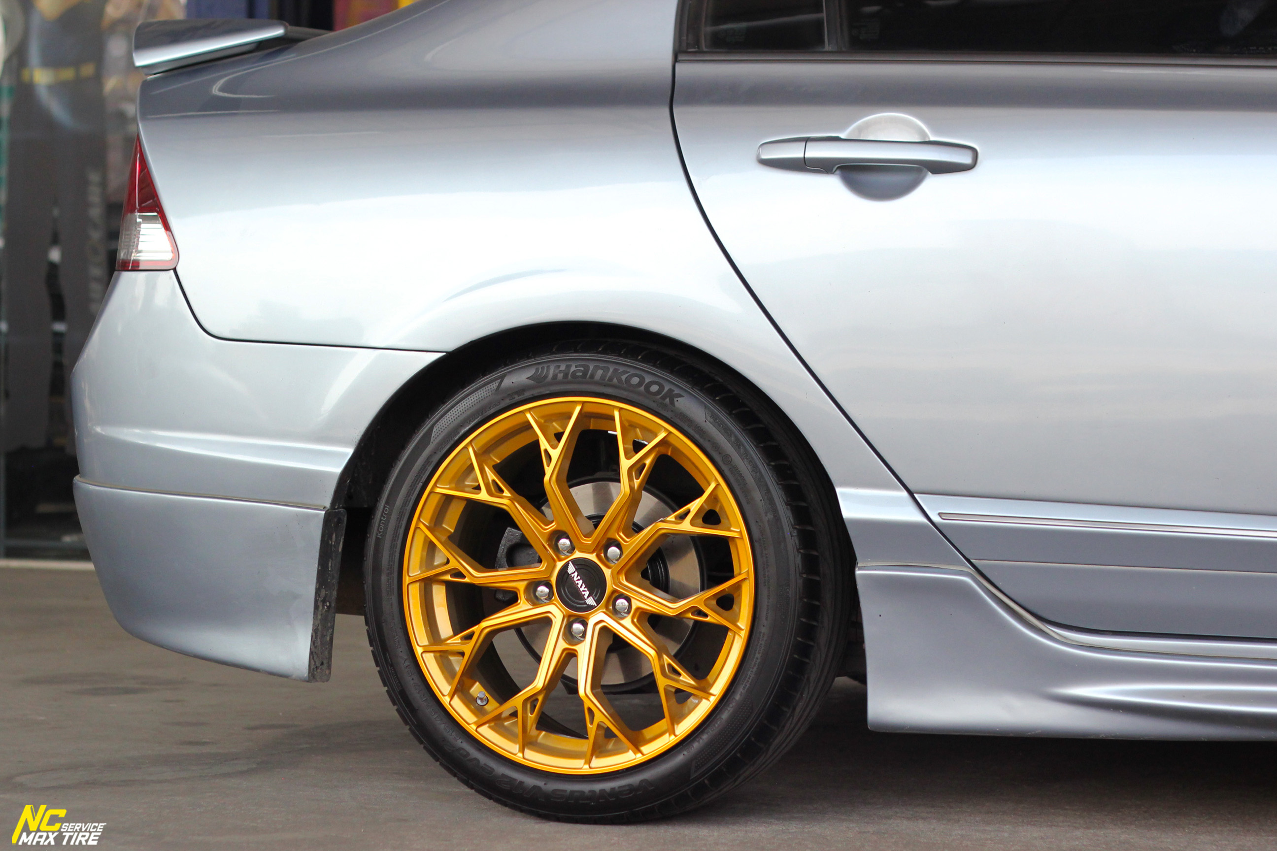 Honda Civic / NAYA ALPHA-3 / 17x7.5 5H114.3 ET40 / ล้อแม็กสีทองทั้งวง / Custom Color / ล้อแม็กขอบ17