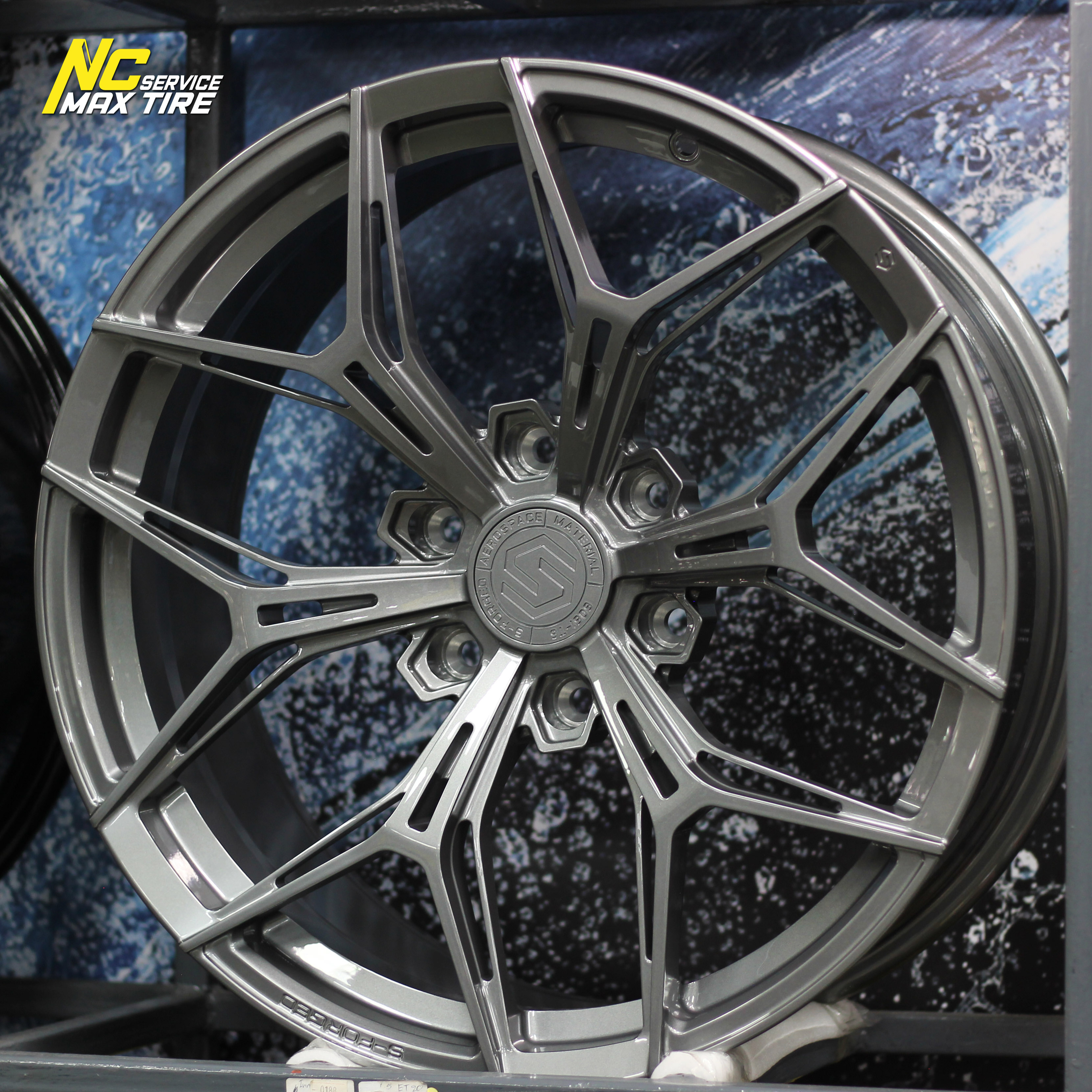 ล้อแม็กฟอร์จขอบ20 / S-Forged / สำหรับ SUV PPV และ กระบะตัวสูง / 20x9.0 6H139.7 ET15 / สีเทากัล / ราคารวม4วง / NCmaxtire