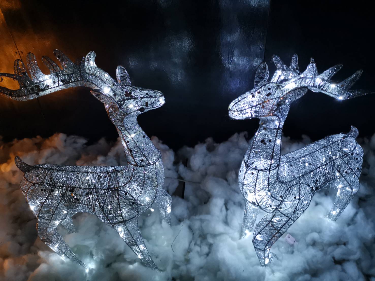 กวางตกแต่งงานเลี้ยงวันปีใหม่