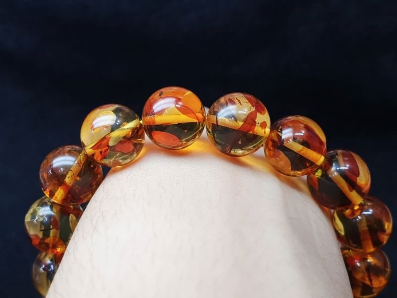 อำพันแท้ จาก โปแลนด์( Flower Amber) อำพันกลีบดอกไม้