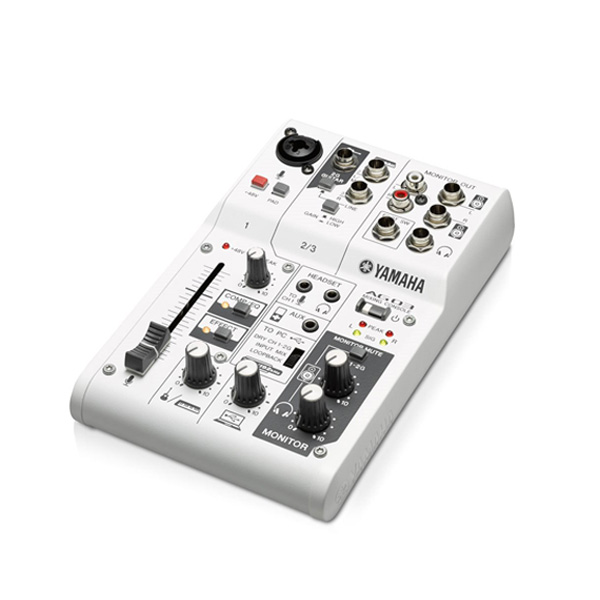 Yamaha AG03 Mixer with USB Audio Interface