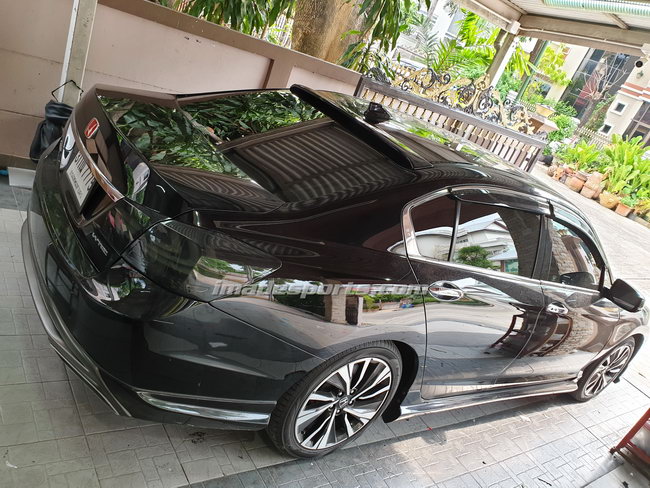 Roof Tail ชุดสปอยเลอร์แนวกระจก Accord G9 2013-2018