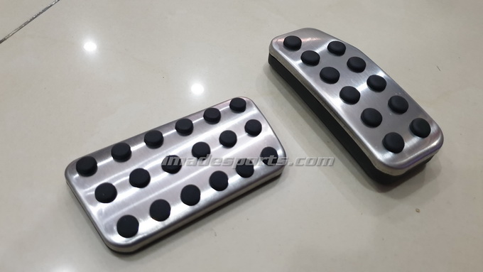 แป้นเบรค คันเร่ง ครัช Autoและ Manual M/T (MDL และMG styles)