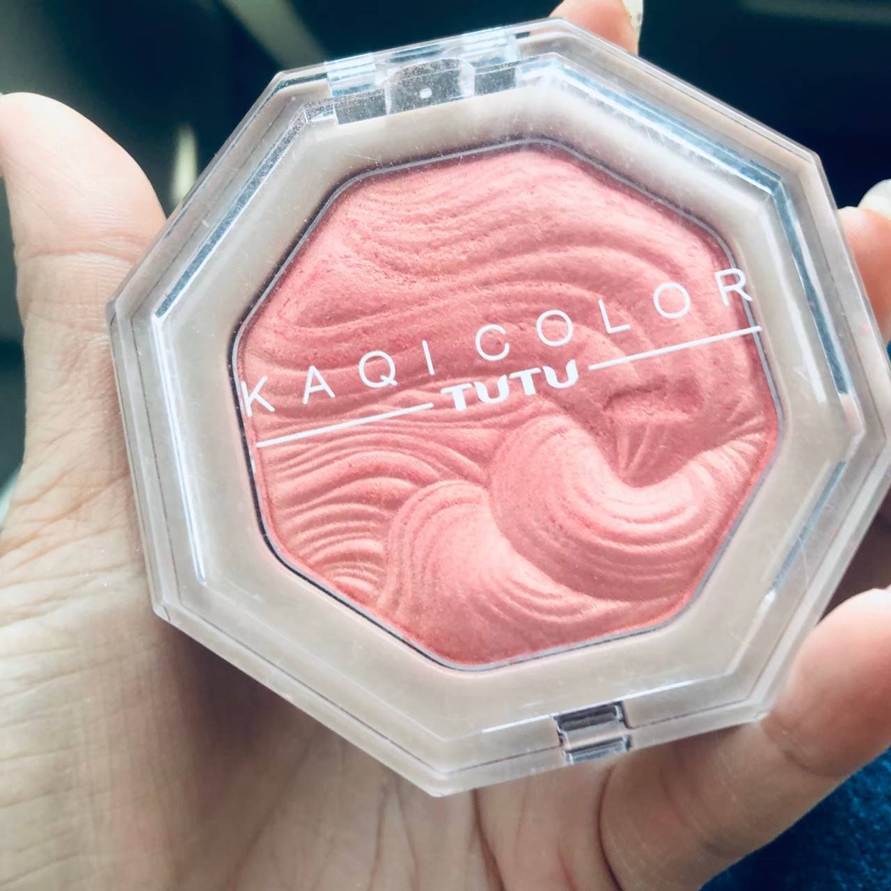 ปัดแก้ม สีพีชอมชมพู ปัดแก้มหน้าวาว กลืนผิว สวยสุขภาพดี