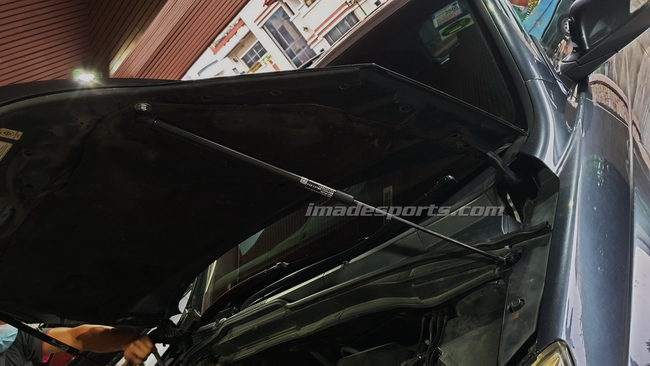 โช๊คอัพเปิดฝากระโปรง หน้า และ หลัง CRV G3 2007-2012