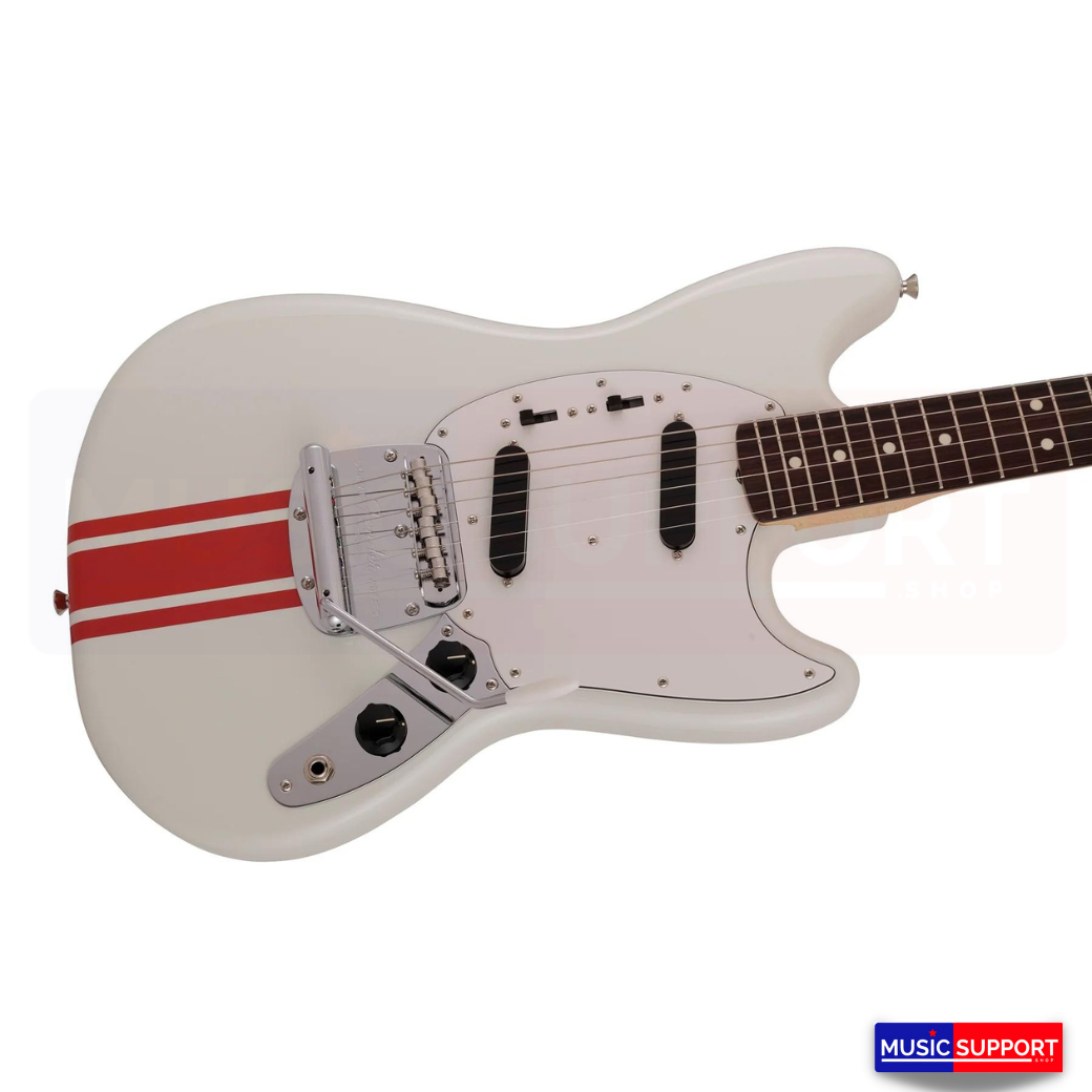 กีตาร์ไฟฟ้า FENDER 2023 COLLECTION, MADE IN JAPAN TRADITIONAL 60S MUSTANG, OLYMPIC WHITE WITH RED COMPETITION STRIPE