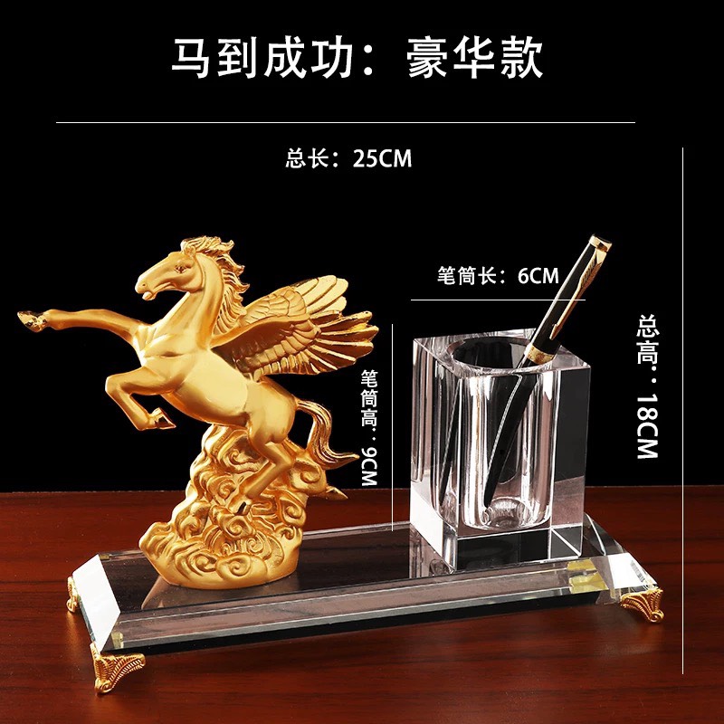 CT029D004 HOMMY ของตั้งโชว์ ของตั้งโต๊ะ ม้า นกอินทรีย์ ใส่ปากกา เหมาะกับเป็น ของขวัญ ของขวัญให้ผู้ใหญ่ present gift