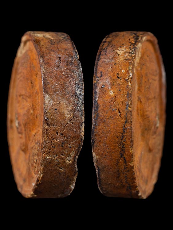 ปี 2511 พระรูปเหมือนจันทร์ลอย หลวงพ่อเต๋ คงทอง สำเนา