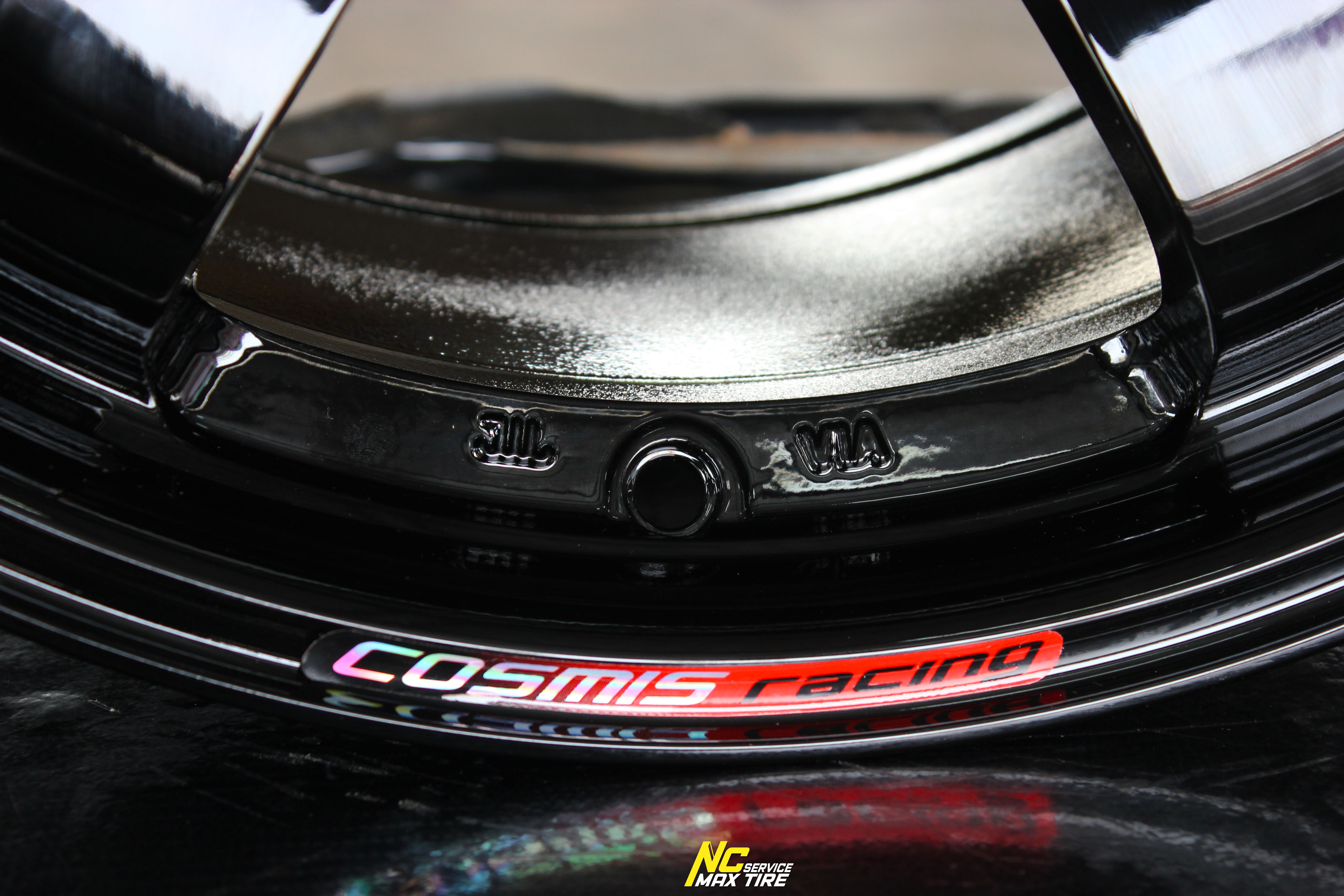 ล้อแม็กขอบ18 / Cosmis / RG-06SR / ล้อแม็กสีดำพิเศษ / DEEP BLACK / ล้อแม็กสำหรับรถกระบะ / SUV / PPV / ล้อแม็กสวยๆ / NC