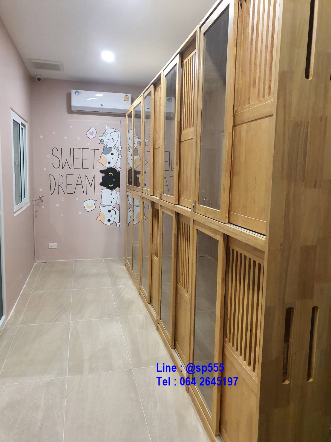 บิ้วท์อินคาเฟ่น้องหมาน้องแมว โรงแรมแมว (ชิลล์ดีว่าคาเฟ่ Chill De Va Cafe)