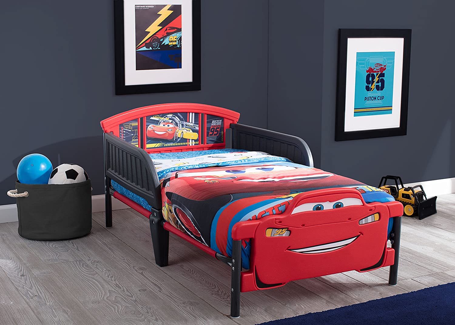 Delta Children Plastic Toddler Bed, 3D Disney Pixar Cars