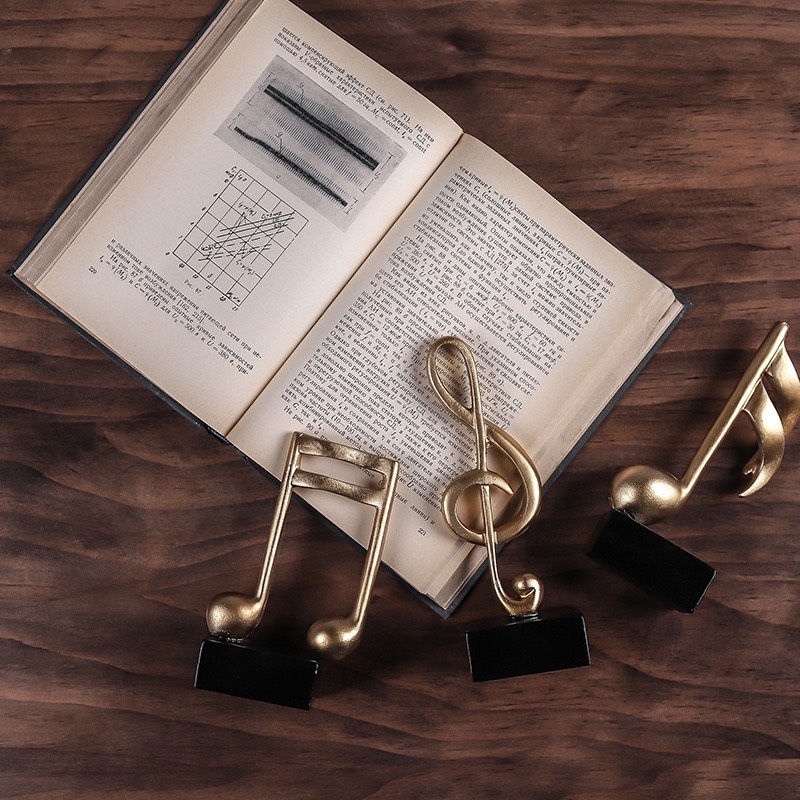 C1009B047 FAMITOSS ของแต่งห้อง ของแต่งร้าน เครื่องดนตรี ตัวโน้ต แซกโซโฟน ไวโอลิน ของตั้งโชว์ ของตั้งโต๊ะ แต่งบ้าน