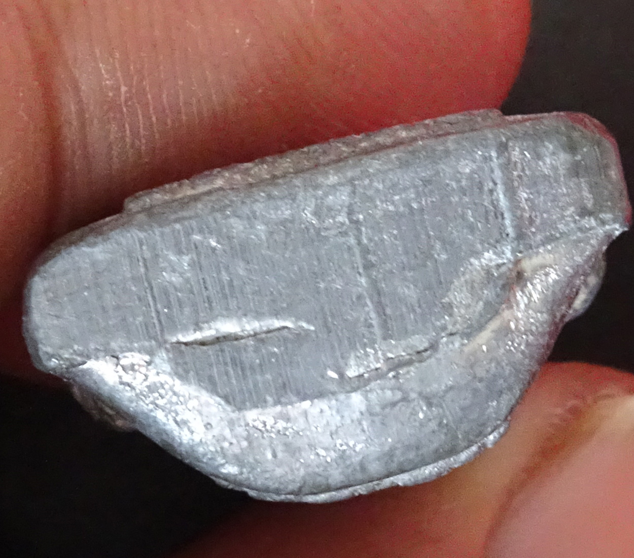 รูปเหมือน หลวงพ่อตัด วัดชายนา เนื้อตะกั่ว