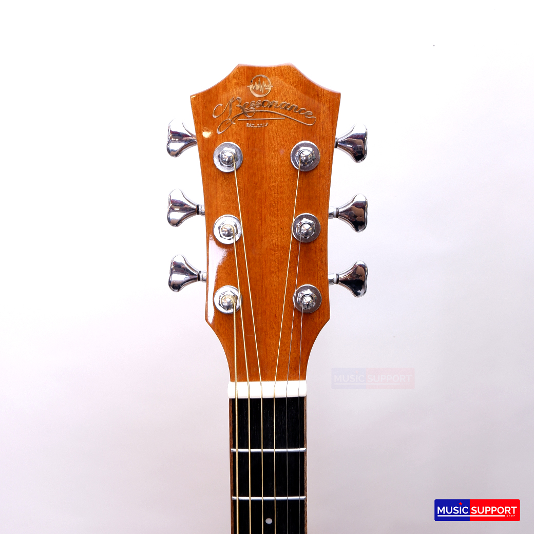 Ressonance guitars R-1SD กีตาร์โปร่งไม้หน้าแท้