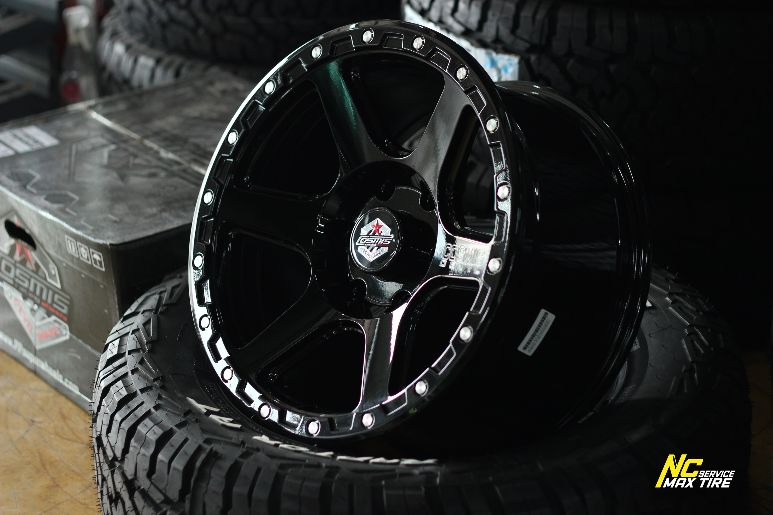 โปรไลฟ์สด ชุดออฟโรดขอบ17 / ล้อ+ยาง / ล้อแม็ก Cosmis Devil DUB-6 / ยาง Cosmis raptor AT 265/65R17