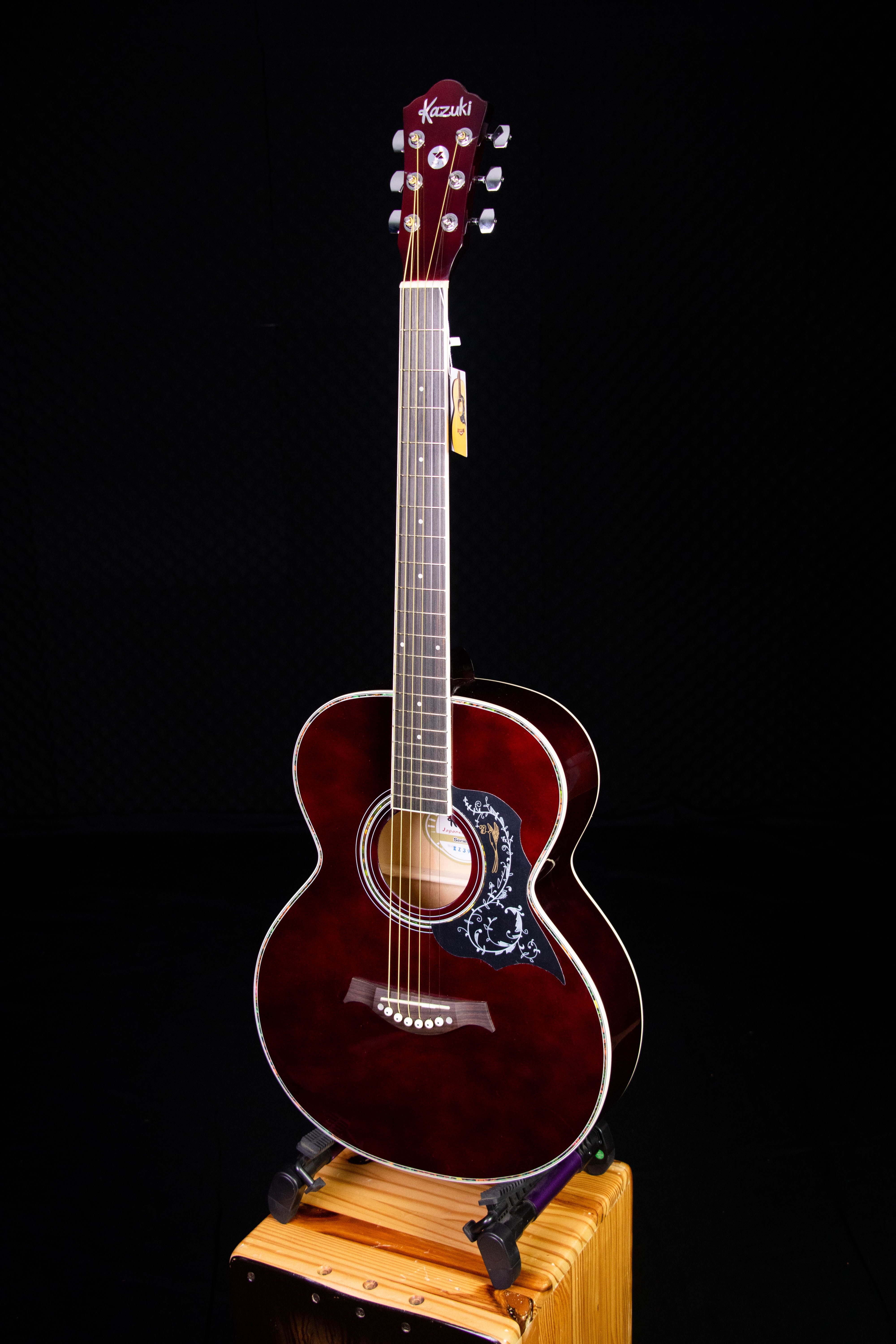 Kazuki AKZ-39 กีตาร์โปร่ง 39นิ้ว