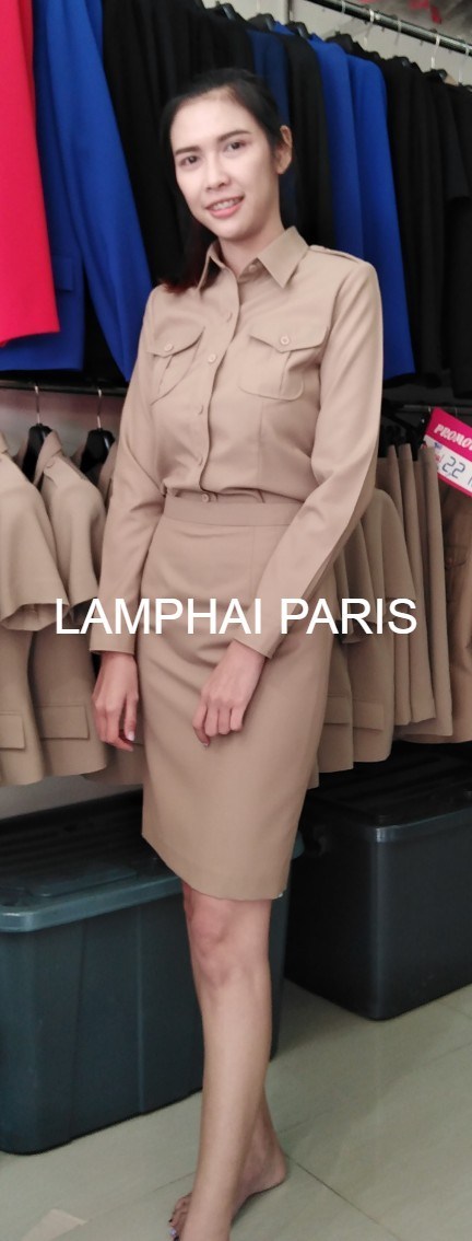 ชุดข้าราชการหญิงแขนยาว,ชุดสีกากีครูหญิงแขนยาว,ชุดสีกากีหญิงเข้ม พร้อมกระโปรงทรงสอบซับในเต็มตัวผ่าทบซ้อนหลัง