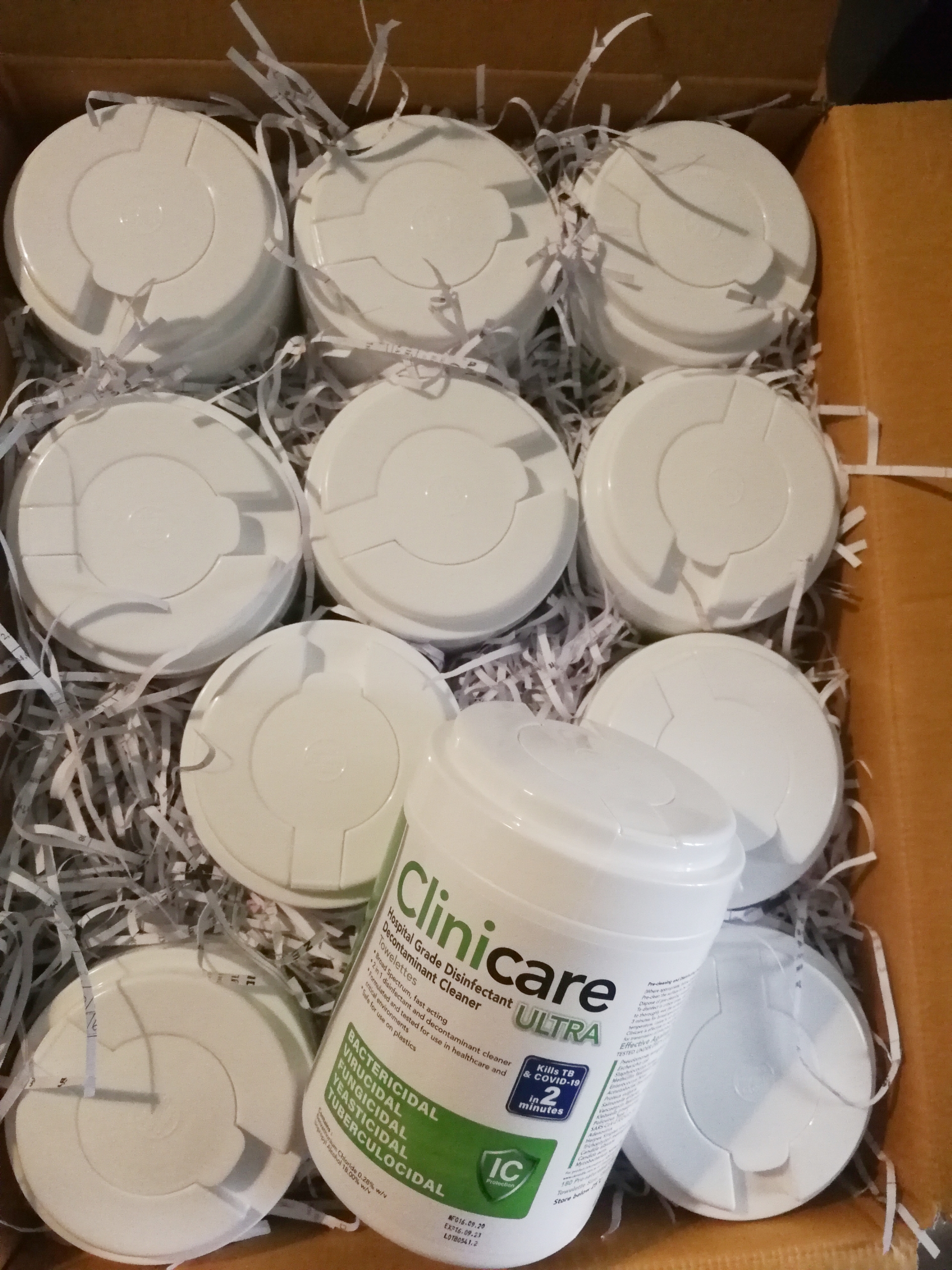 Clinicare Ultra Disinfectant (ขายส่งยกลัง 12 กระปุก เฉลี่ยต่อกระปุก 306.6) *ถูกที่สุด รวมค่าส่งแล้ว