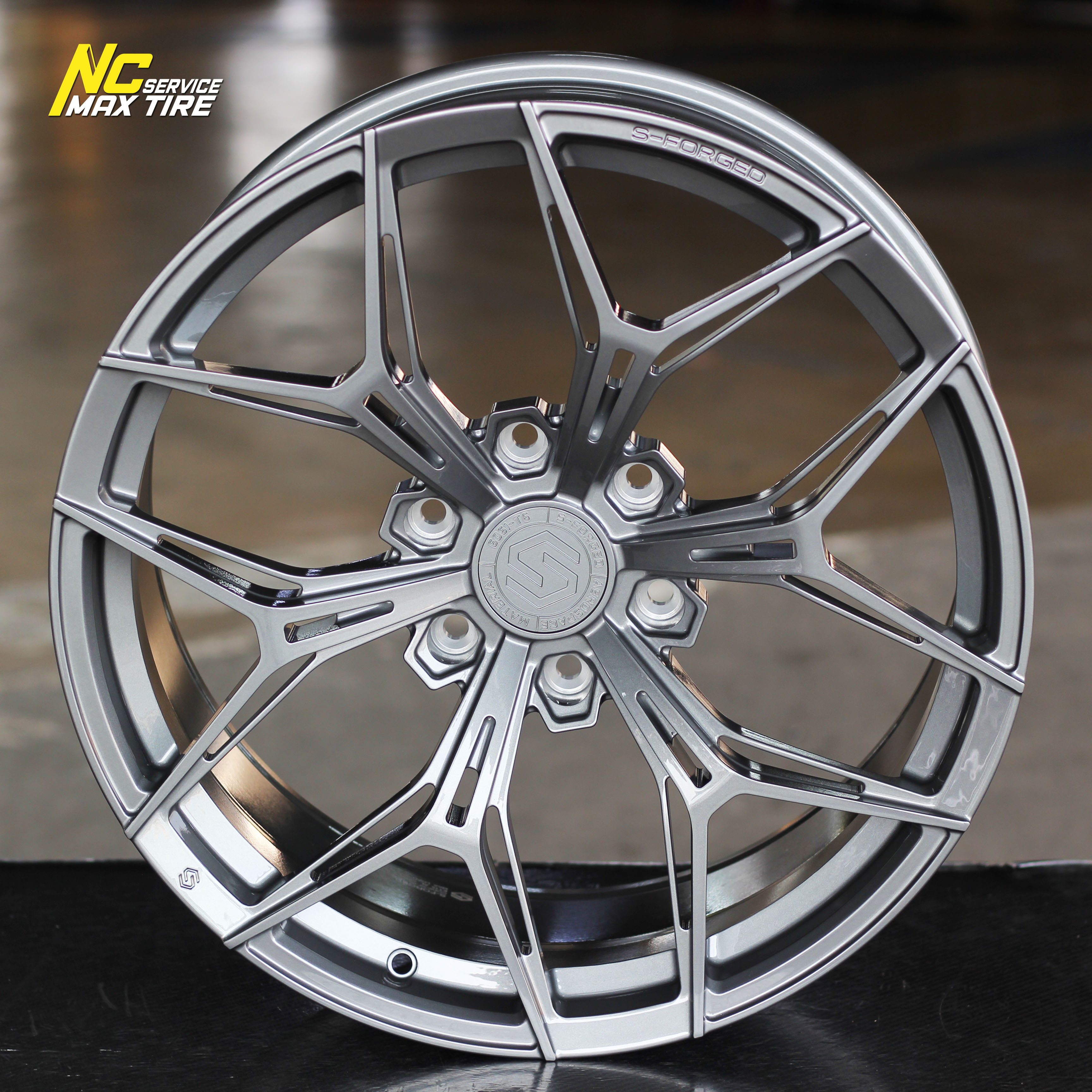ล้อแม็กฟอร์จขอบ20 / S-Forged / สำหรับ SUV PPV และ กระบะตัวสูง / 20x9.0 6H139.7 ET15 / สีเทากัล / ราคารวม4วง / NCmaxtire