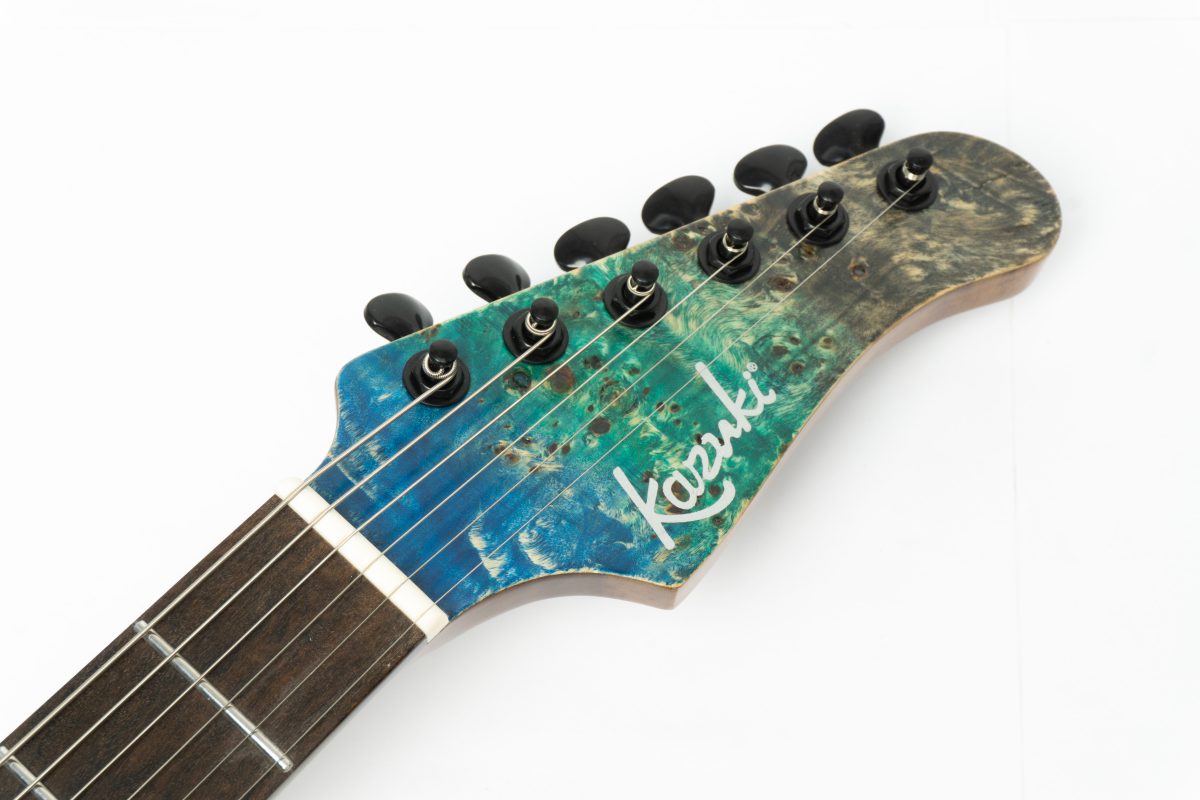 กีต้าร์ไฟฟ้า Kazuki Dragon Series สี Blue