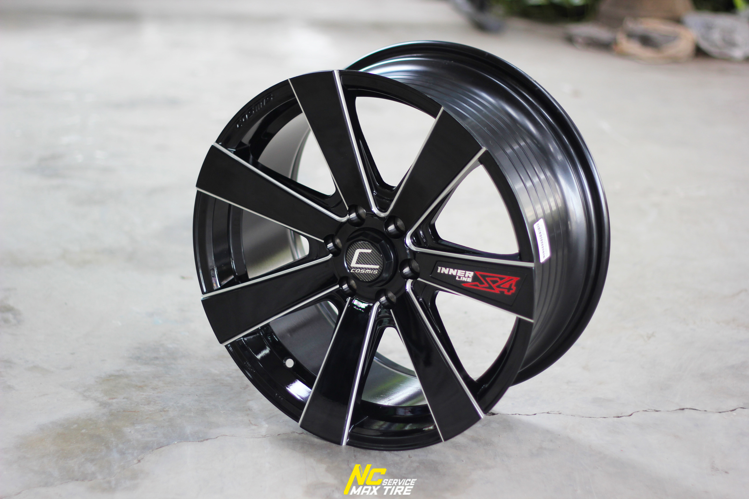 ล้อแม็กขอบ18 / Cosmis / Innerline / S4 / 7 ก้านทรงใบพัด / ExtendTech / ล้อแม็กสีดำเงาทั้งวง / CNCข้างก้าน / 18×8.5 6H114.3 ET35