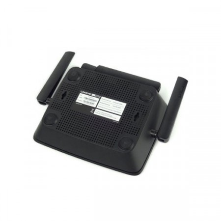 Linksys EA8300 Tri-Band Wi-Fi Router, Max-Stream AC2200, MU-MIMO Technology