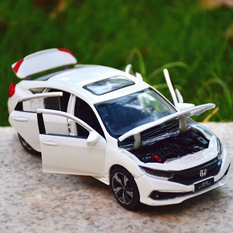 โมเดลรถ Honda Civic FC RS อัตราส่วน 1:36 สีขาว