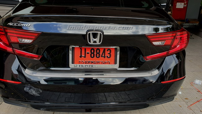 กาบฝาท้ายกันชน ด้านนอก Accord G10