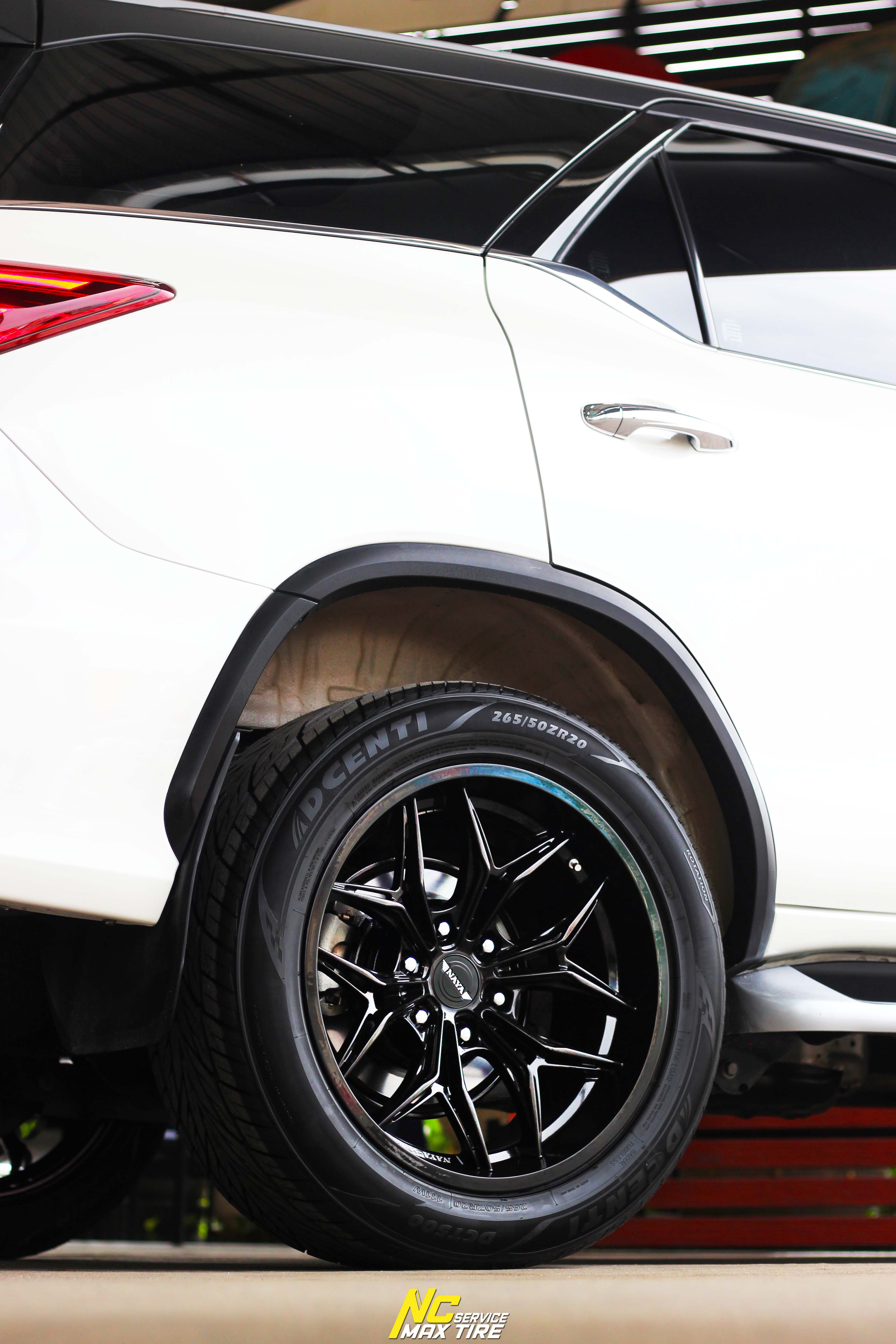 NCรีวิว.EP685 TOYOTA FORTUNER TRD NAYA Wheels : ALPHA-T63 20x9.5 6H139.7 ET0 ล้อแม็กสีดำเงาทั้งวง NCล้อแม็ก