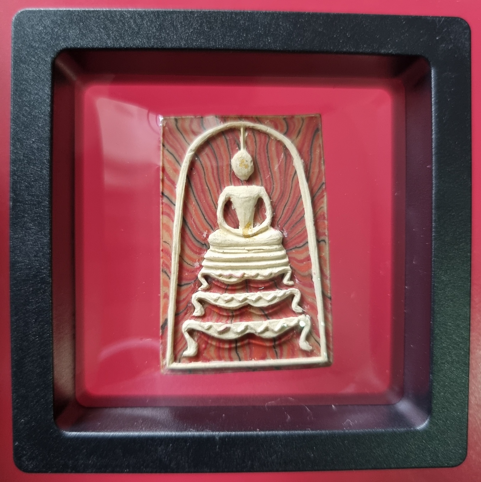 พระสมเด็จสายรุ้งพิมพ์ฐานสิงห์ หลวงพ่อแพ วัดพิกุลทอง ฝังตะกรุด 3 ดอก